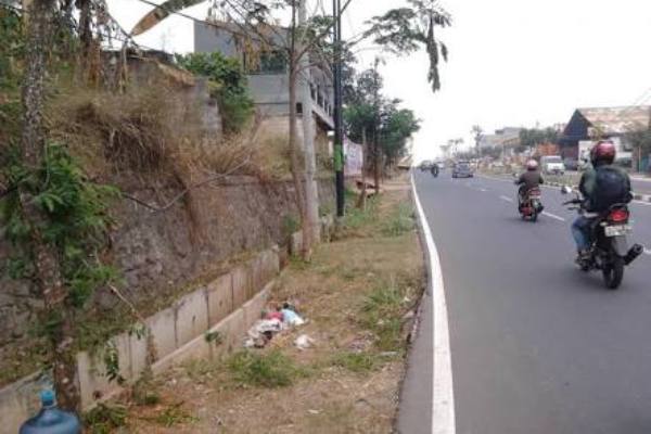 Jalan Ciater Raya di Kecamatan Serpong. (ist)